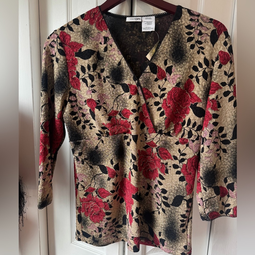 East 5th Floral V-Neck Women's Blouse in Red and Gold